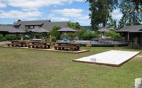 Cedarwood Lakeside Motel Rotorua